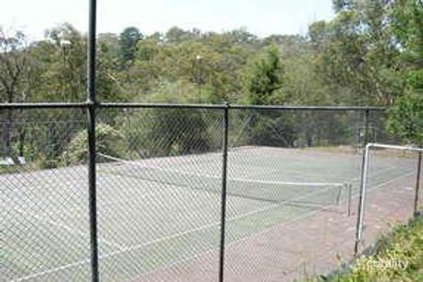 3 Mountain Cres, Montrose, VIC 3765
