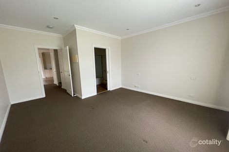 Property photo of 10 Lakeside Court Hamilton VIC 3300