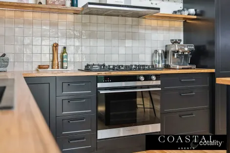 Property photo of 8 Colin Avenue Frankston VIC 3199