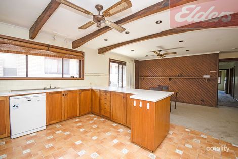 Property photo of 14 Maxwell Drive Wodonga VIC 3690