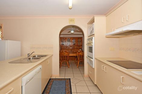 Property photo of 32 Thornbill Drive Eli Waters QLD 4655