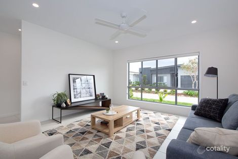Property photo of 11/19 Bongaree Avenue Bongaree QLD 4507