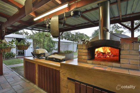 Property photo of 2 Park Estate Drive Branyan QLD 4670