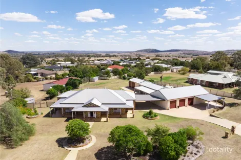 10 Rebecca St, Glenvale, QLD 4350