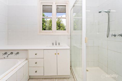 Property photo of 136 Mont Albert Road Canterbury VIC 3126
