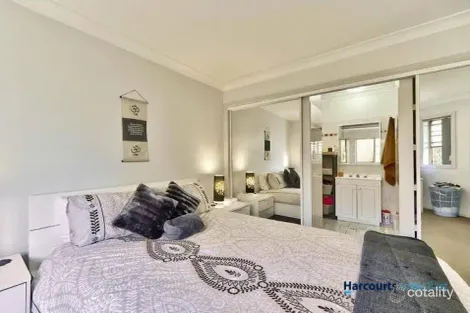 Property photo of 4/15 Malcolm Street Hawthorne QLD 4171