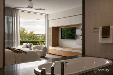 Property photo of 11/1 Macquarie Street Teneriffe QLD 4005
