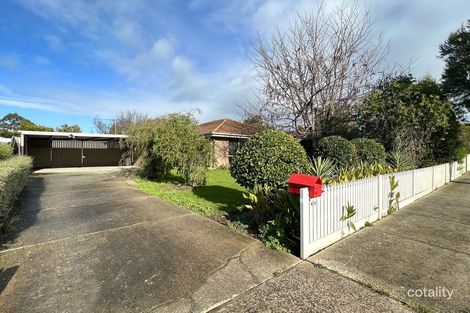48 Bluegrass Cres, Pakenham, VIC 3810
