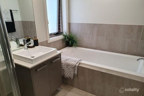 Property photo of 21 Thorpe Way Box Hill NSW 2765