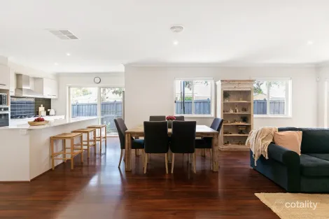 Property photo of 47 Marija Crescent Berwick VIC 3806