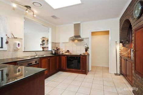 Property photo of 11 Botanic Way Wyndham Vale VIC 3024