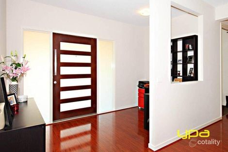 Property photo of 8 Syon Court Burnside Heights VIC 3023