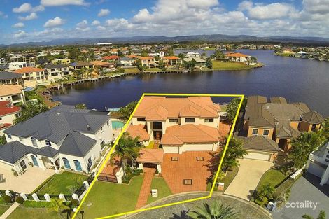 3 Clear Water Bay Ave, Clear Island Waters, QLD 4226
