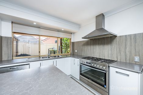 Property photo of 19 Silkeborg Crescent Joondalup WA 6027