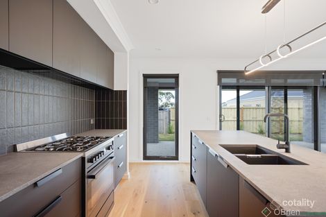 Property photo of 3 Kookaburra Circuit Cowes VIC 3922