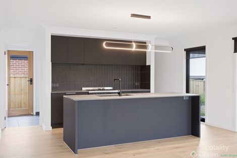 Property photo of 3 Kookaburra Circuit Cowes VIC 3922