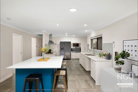 Property photo of 3 Menyan Place Jindalee QLD 4074