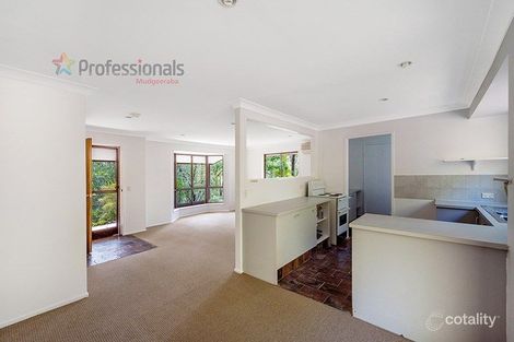 Property photo of 94 Bonogin Road Bonogin QLD 4213