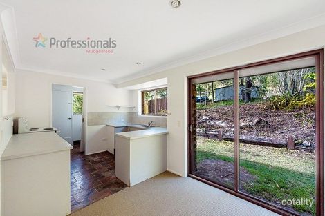 Property photo of 94 Bonogin Road Bonogin QLD 4213