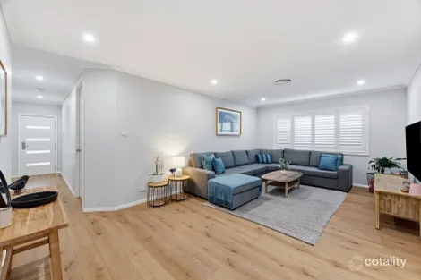 Property photo of 6 Rich Way Spring Farm NSW 2570