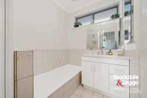 Property photo of 12 Benambra Street Broadmeadows VIC 3047