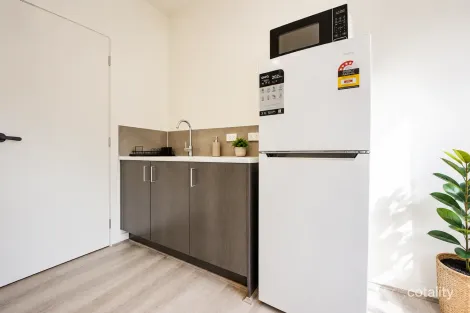 Property photo of 75 Grutzner Avenue Shepparton VIC 3630