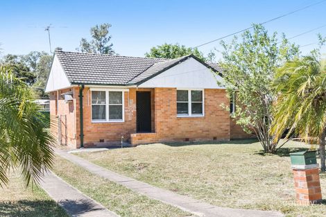 Property photo of 5 Kiwi Place Lethbridge Park NSW 2770