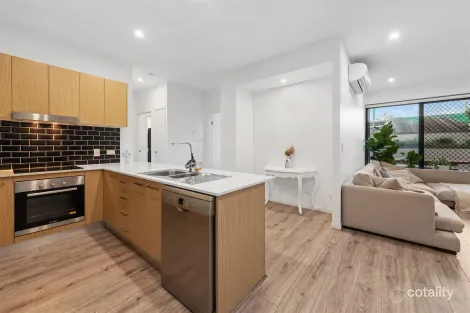 208/57 Ludwick St N, Cannon Hill, QLD 4170