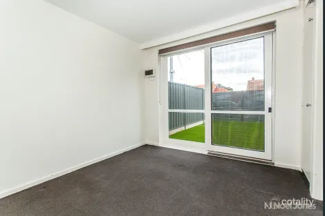 Property photo of 2/99 Smith Street Thornbury VIC 3071