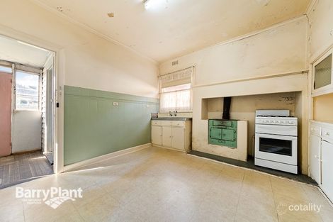 Property photo of 12 Tangyes Street Pascoe Vale VIC 3044