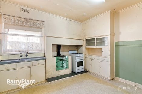 Property photo of 12 Tangyes Street Pascoe Vale VIC 3044