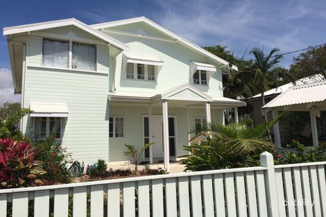 28 Edwards St, West End, QLD 4810