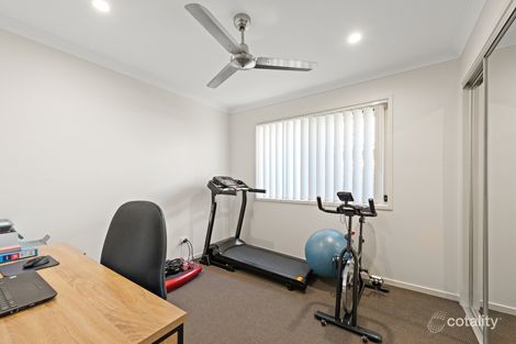 Property photo of 10 Apple Circuit Griffin QLD 4503