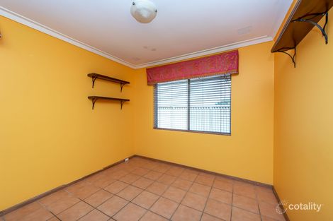 Property photo of 47 Sporing Way Hillarys WA 6025