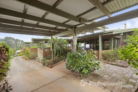 Property photo of 15 Loris Street Silvan VIC 3795