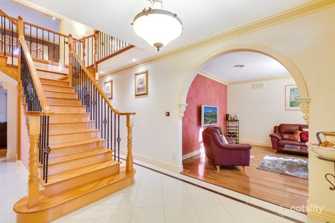 Property photo of 22 Cambridge Crescent Taylors Lakes VIC 3038