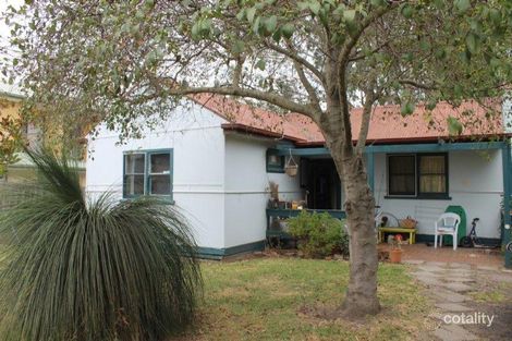 2 Wyndham Ave, Cowes, VIC 3922