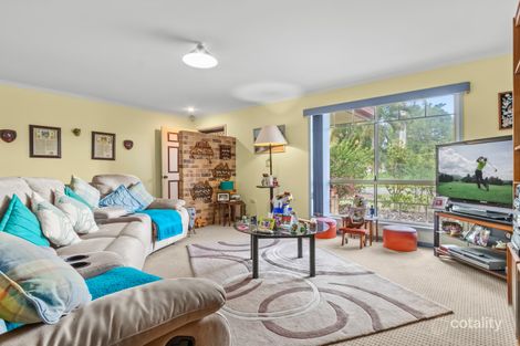 Property photo of 14 Wattlebird Lane Eli Waters QLD 4655