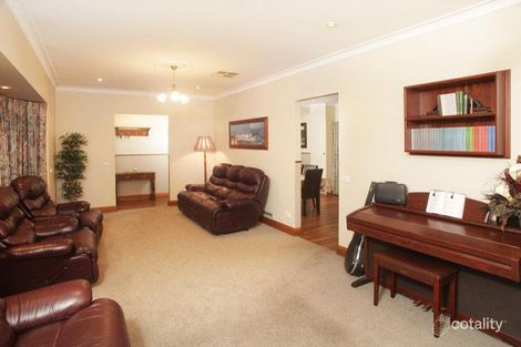 Property photo of 2 Endeavour Court Shepparton VIC 3630