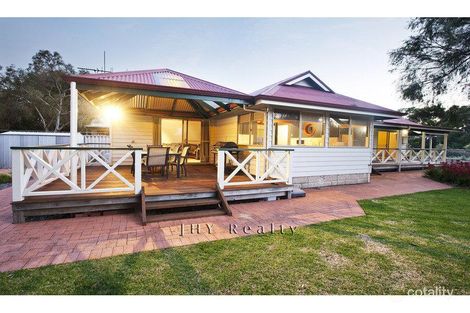 Property photo of 9 Hakea Way Dunsborough WA 6281