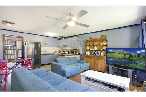 Property photo of 2/30 Nineteenth Avenue Palm Beach QLD 4221