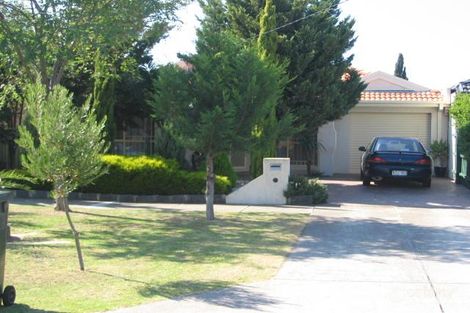 Property photo of 12 Willis Court Altona Meadows VIC 3028