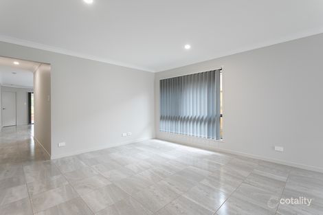 Property photo of 52 Winship Street Ormiston QLD 4160