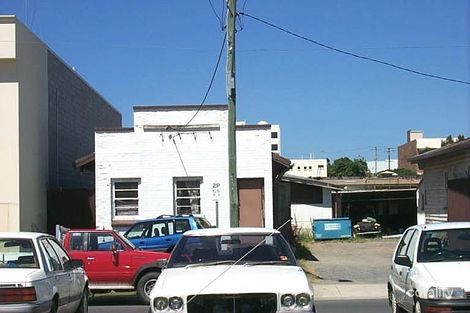 50-52 Nind St, Southport, QLD 4215