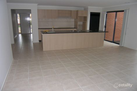 Property photo of 28 Fuchsia Crescent Point Cook VIC 3030