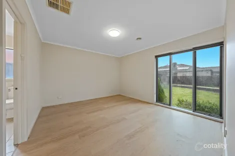 Property photo of 9 Elysian Place Cranbourne West VIC 3977