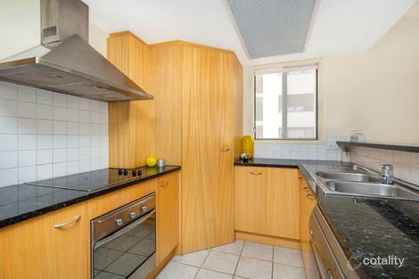 Property photo of 207/36 Macdonald Street Kangaroo Point QLD 4169