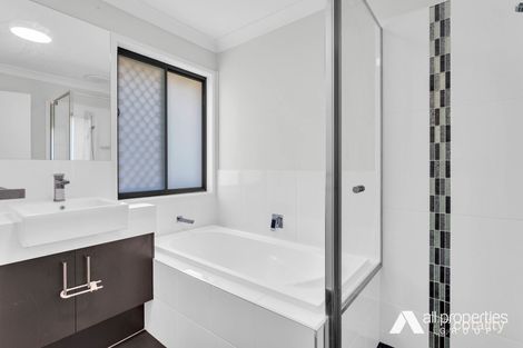 Property photo of 35 Leland Street Yarrabilba QLD 4207