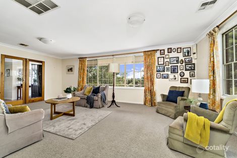Property photo of 72 Skinner Street Cook ACT 2614
