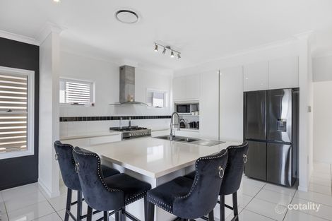 Property photo of 348 Main Road Wellington Point QLD 4160
